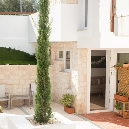 Relax House